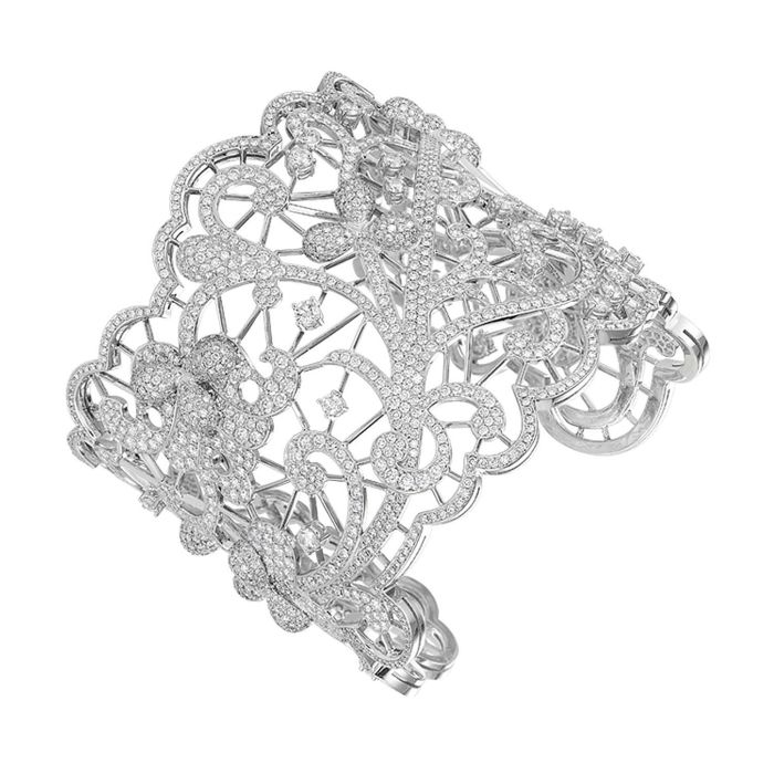 Браслет из белого золота с бриллиантами