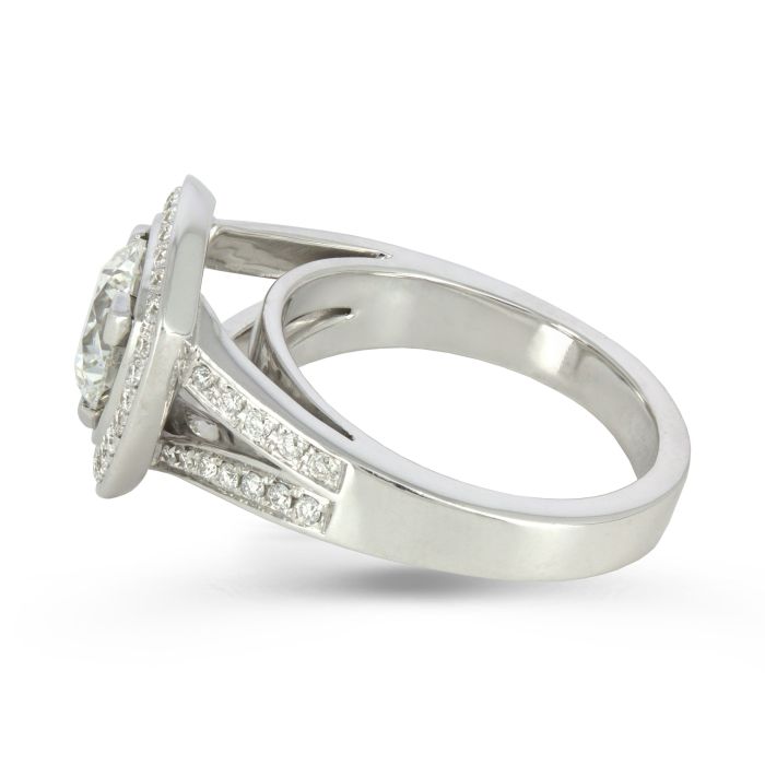 Кольцо "Trigonum" из белого золота с бриллиантом 1.5 карата