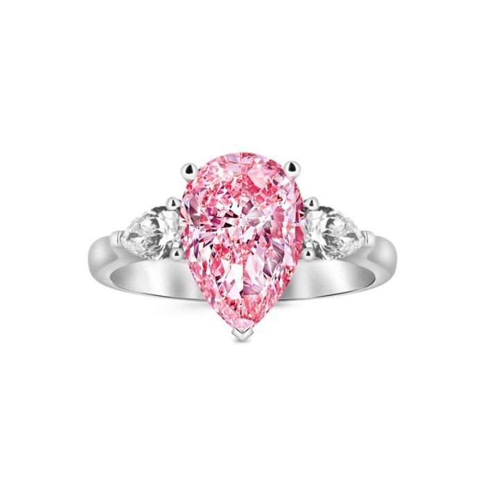 Кольцо из белого золота с розовым бриллиантом