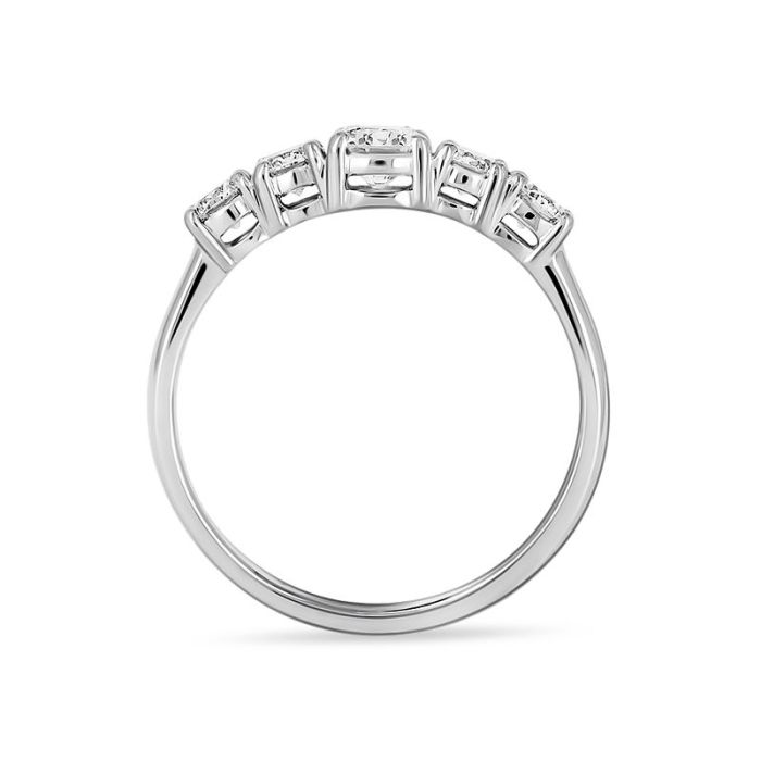 Изысканное золотое кольцо с 5 бриллиантами