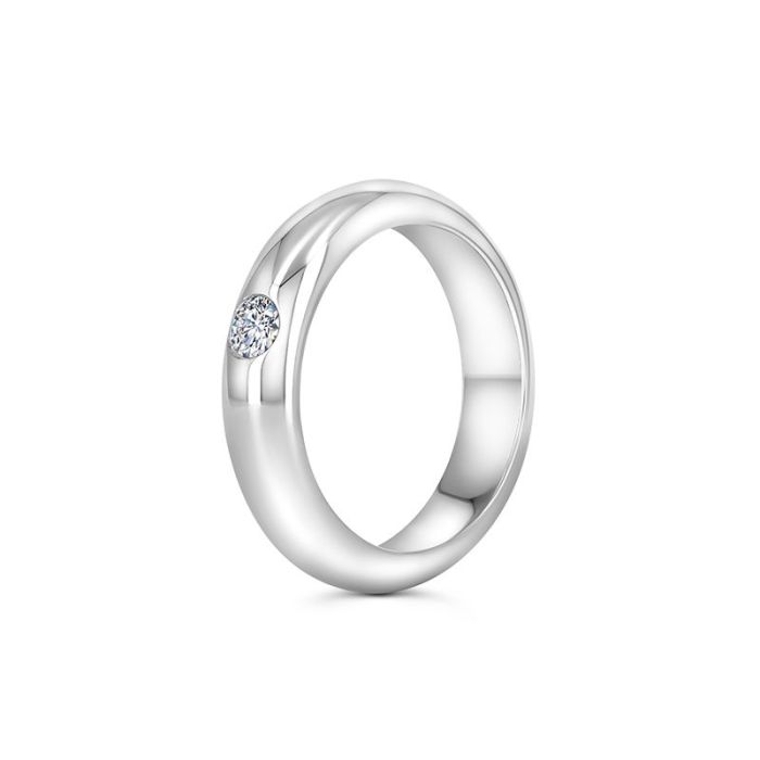 Классическое обручальное кольцо из белого золота с бриллиантом 