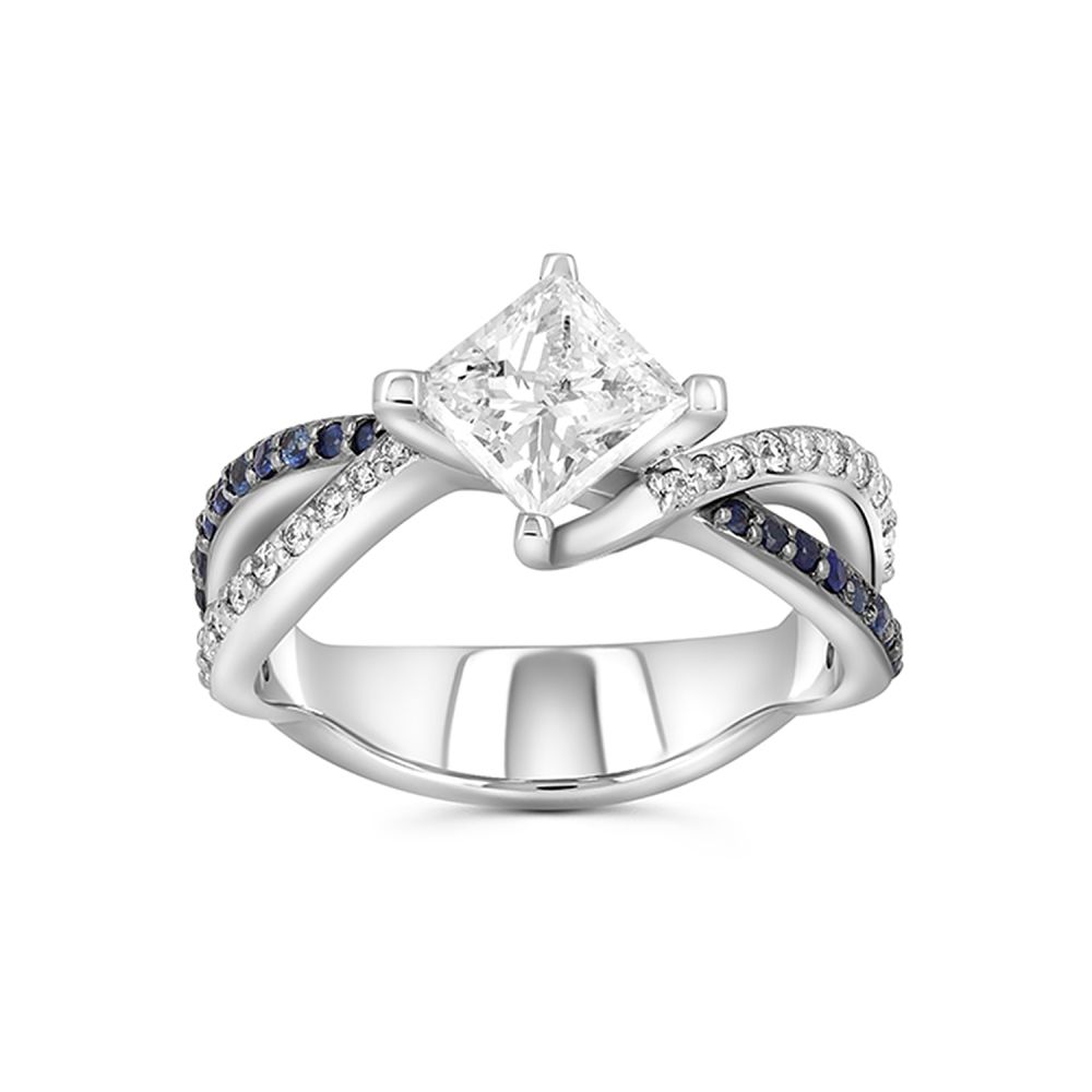 Кольцо с бриллиантом принцесса