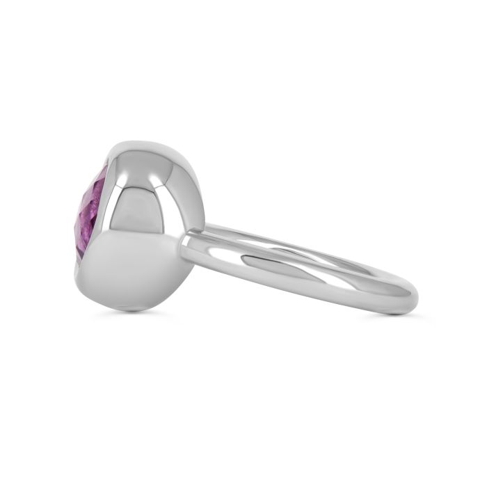 Кольцо из белого  золота с аметистом 