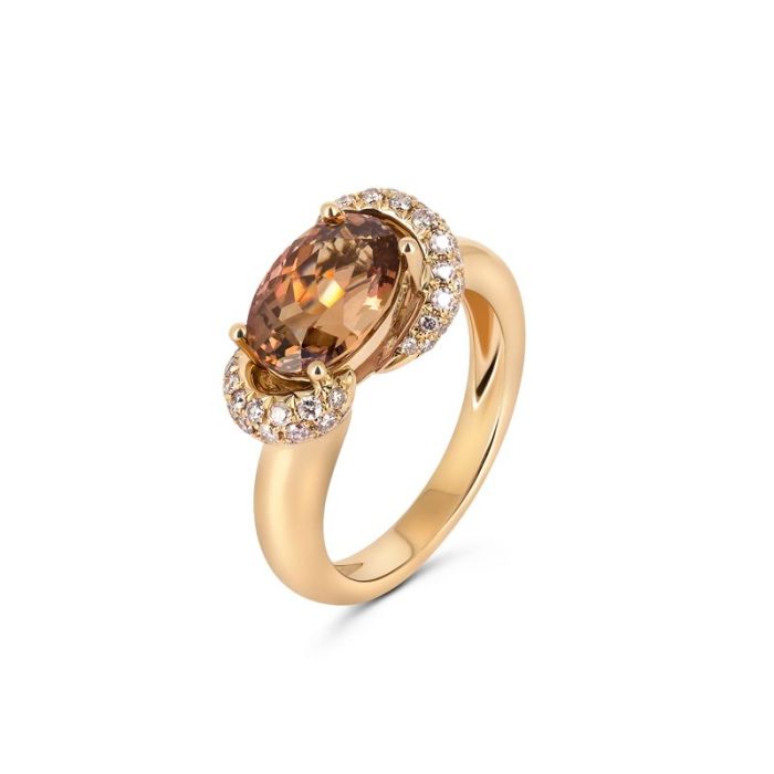 Женское золотое кольцо с танзанитом и розовыми бриллиантами