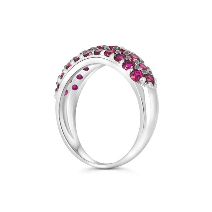 Кольцо из белого золота с рубинами