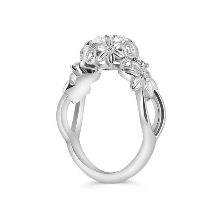 Помолвочное кольцо «Flower» с бриллиантами