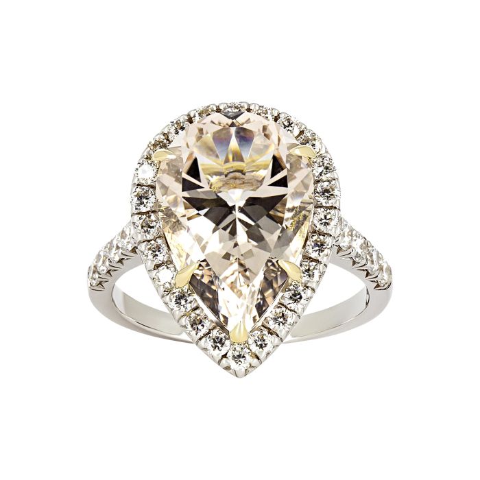 Коктейльное кольцо с бриллиантом «Груша»