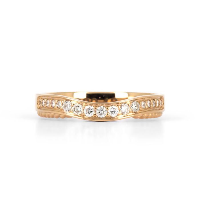 Оригинальное кольцо из красного золота