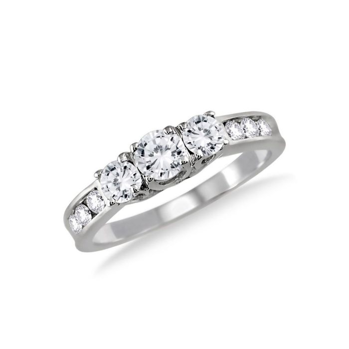 Кольцо из белого золота с бриллиантами К-26