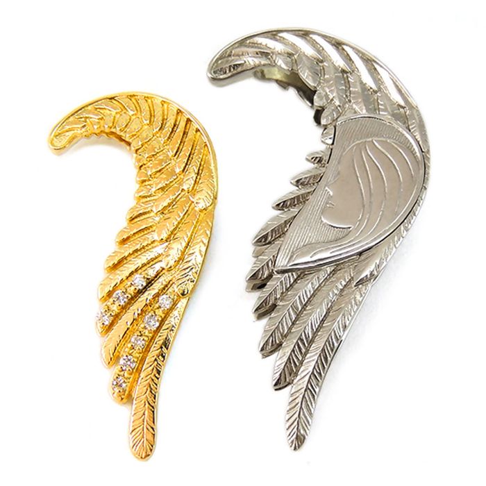 Парные подвески в виде крыльев из желтого и белого золота с бриллиантами