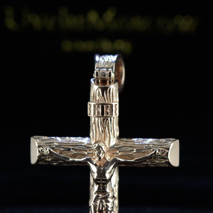 Мужской православный крест из красного золота