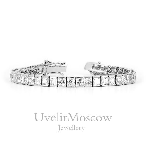 Золотой браслет с бриллиантами огранки Принцесса