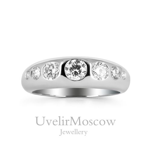 Женское обручальное кольцо с бриллиантами