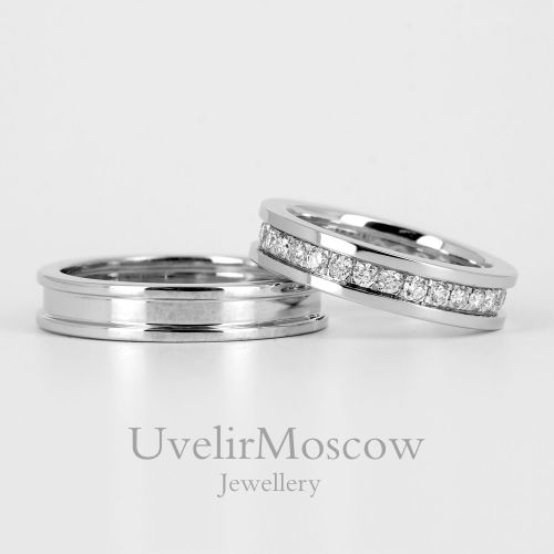 Обручальные кольца с бриллиантами в ряд «дорожкой»