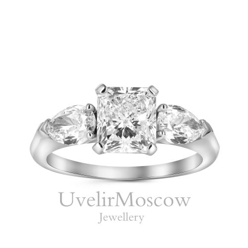 Золотое кольцо для помолвки с бриллиантом «Октагон»