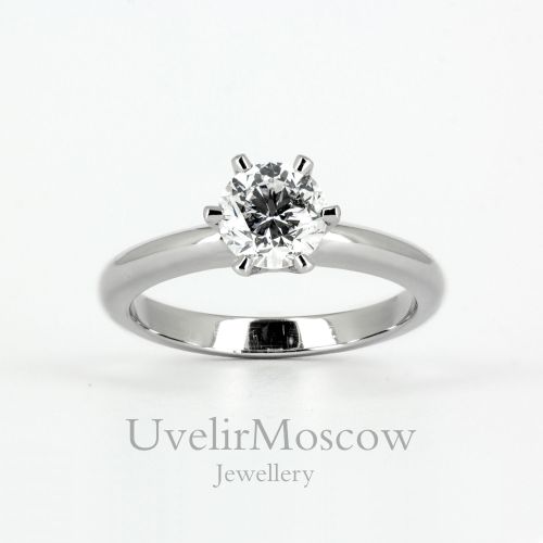 Золотое элегантное помолвочное кольцо с круглым бриллиантом