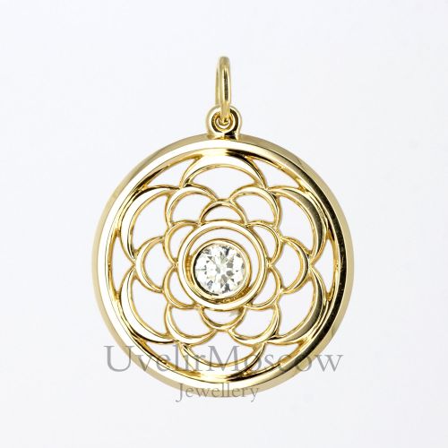Ажурная подвеска в форме круга с бриллиантом