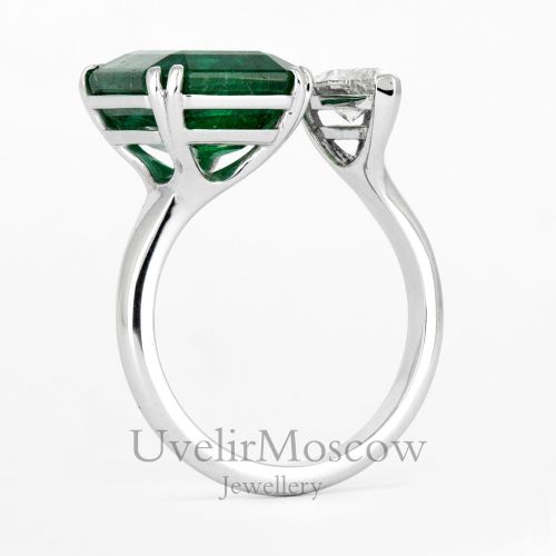 Эксклюзивное разомкнутое кольцо из белого золота