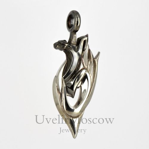 Золотая объемная подвеска «Dragon»