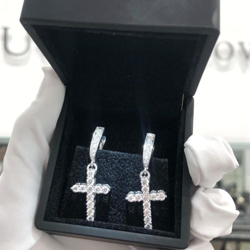 Серьги с бриллиантовыми крестами
