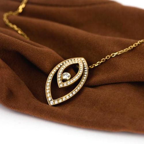 Подвеска из желтого золота с бриллиантами