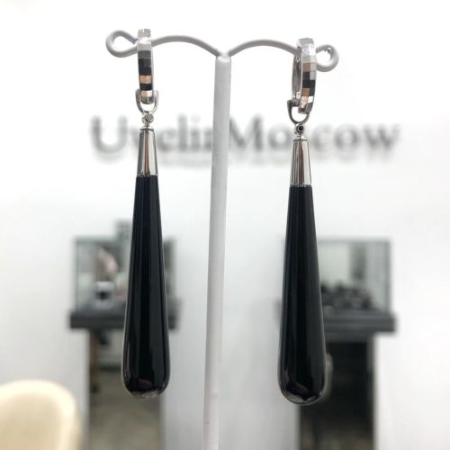 Серьги с ониксом и алмазной гранью