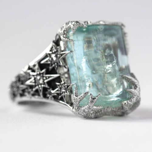 Перстень с аквамарином и звездами