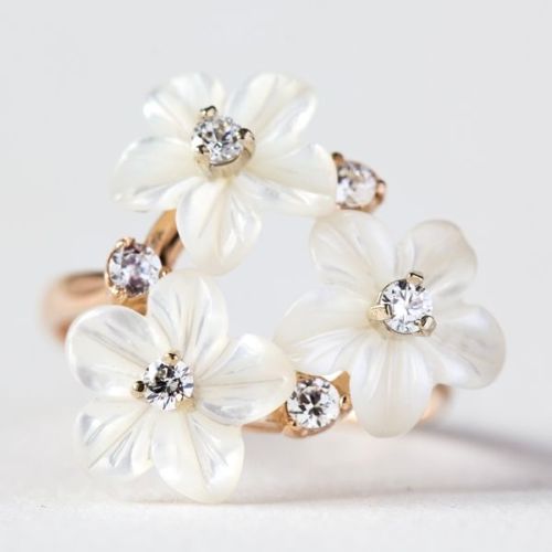 Гарнитур с перламутром