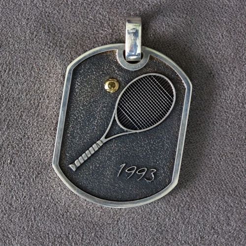Подвеска для теннисистки из серебра