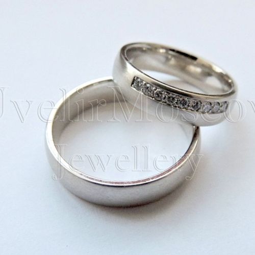 Парные обручальные кольца из белого золота с бриллиантами