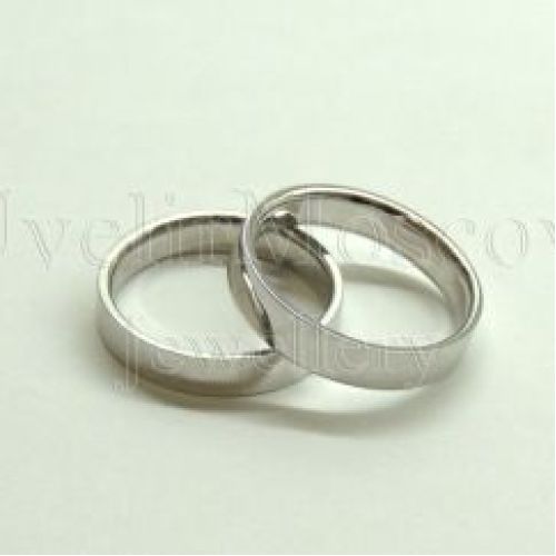 Классические обручальные кольца из белого золота