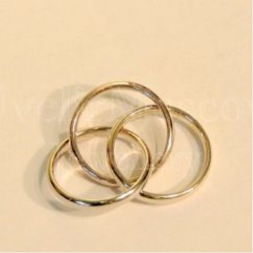 Кольца «Тринити» из коллекции Картье из трех элементов