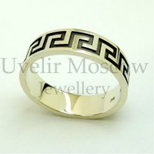 Кольцо из желтого золота с узором «Меандр»