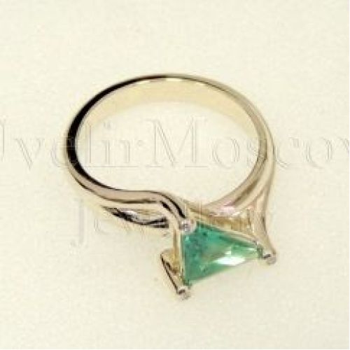 Кольцо из красного золота с изумрудом и бриллиантами