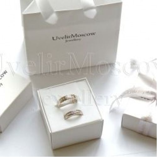 Обручальные кольца из красного и белого золота с бриллиантами