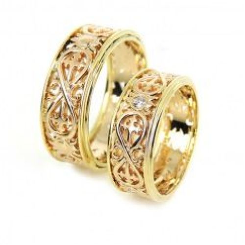 Парные обручальные кольца «Бесконечность» из комбинированного золота с бриллиантами