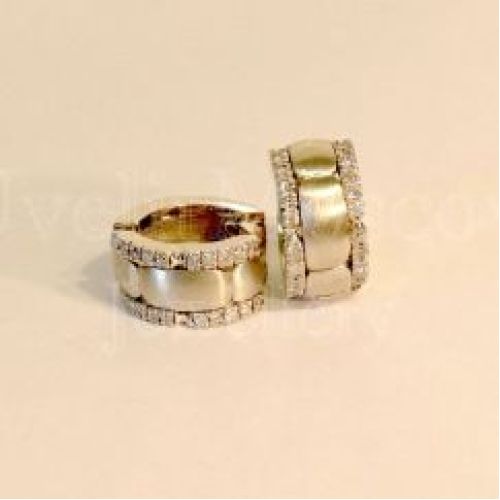 Серьги из желтого золота с бриллиантами на заказ