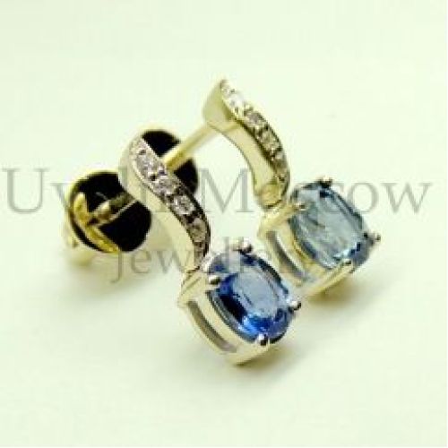 Серьги-пуссеты из комбинированного золота с сапфирами и бриллиантами