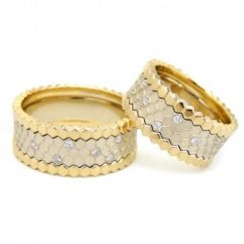 Широкие обручальные кольца «Соты» из комбинированного золота с бриллиантами