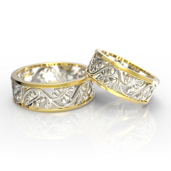 Парные обручальные кольца с листьями из желтого золота