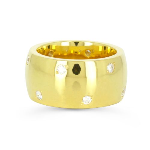 Объемное обручальное кольцо с бриллиантами 