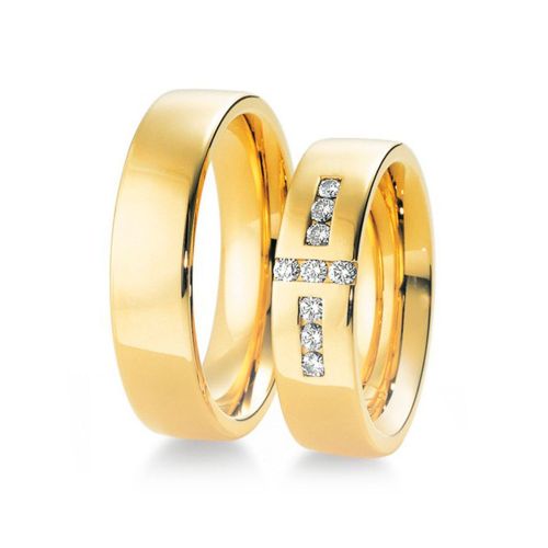Обручальные кольца с бриллиантами из желтого золота