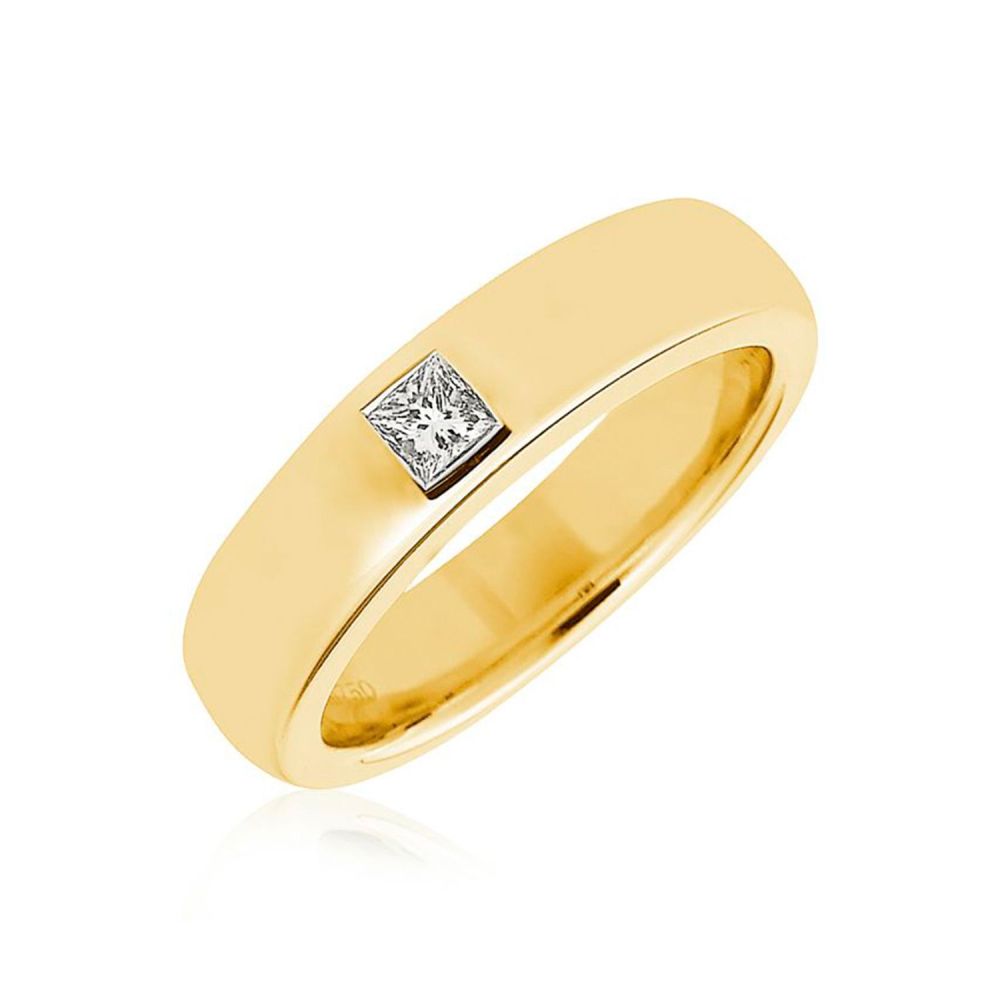 Золотое обручальное кольцо с бриллиантом на заказ