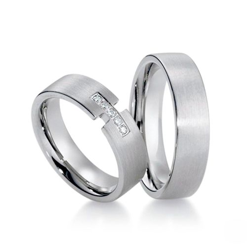 Обручальные кольца с бриллиантами из белого золота