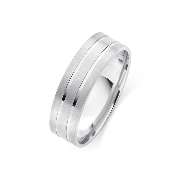 Платиновое мужское обручальное кольцо с матовой поверхностью