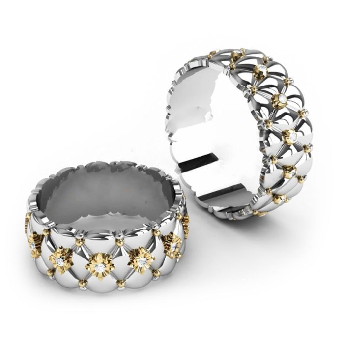 Необычные обручальные кольца с бриллиантами