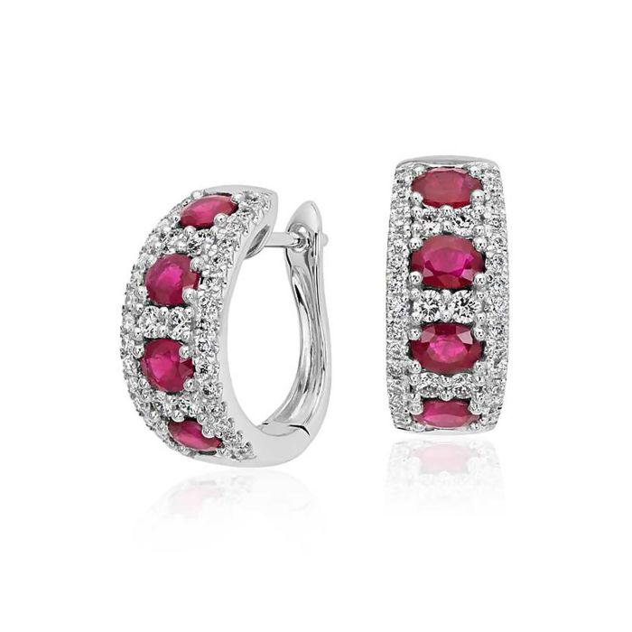 Серьги из белого золота с рубинами и бриллиантами