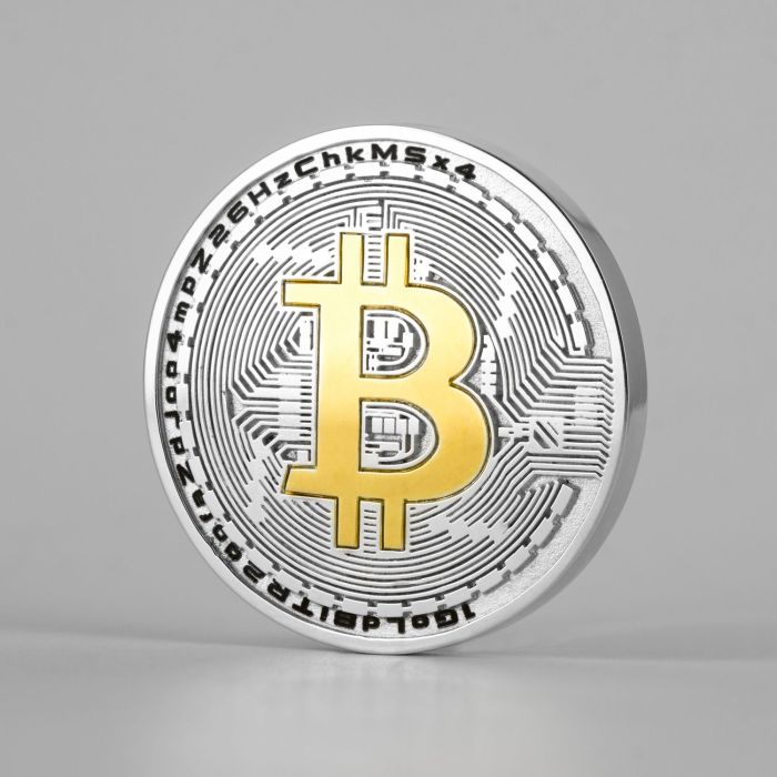 Сувенирная монета «Биткоин»