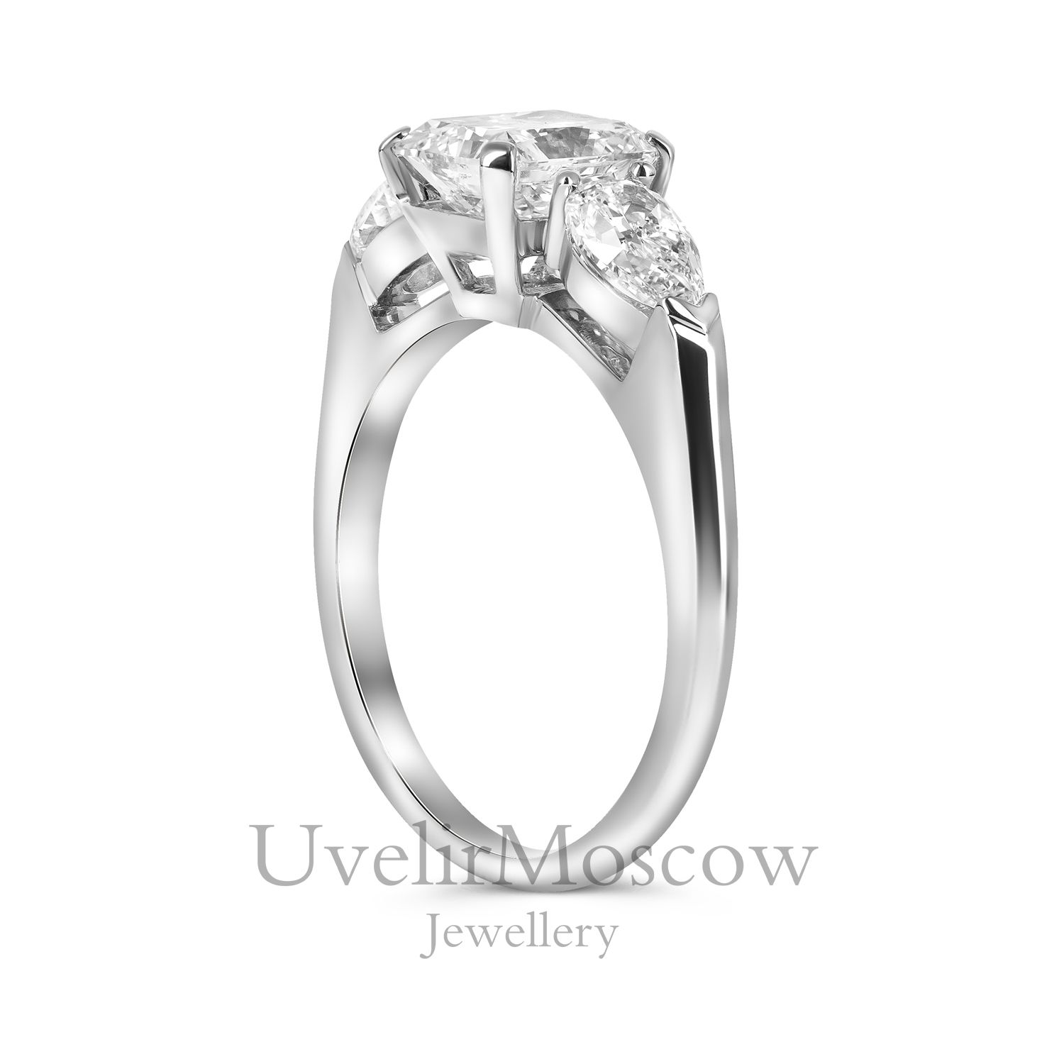 Золотое кольцо для помолвки с бриллиантом «Октагон»