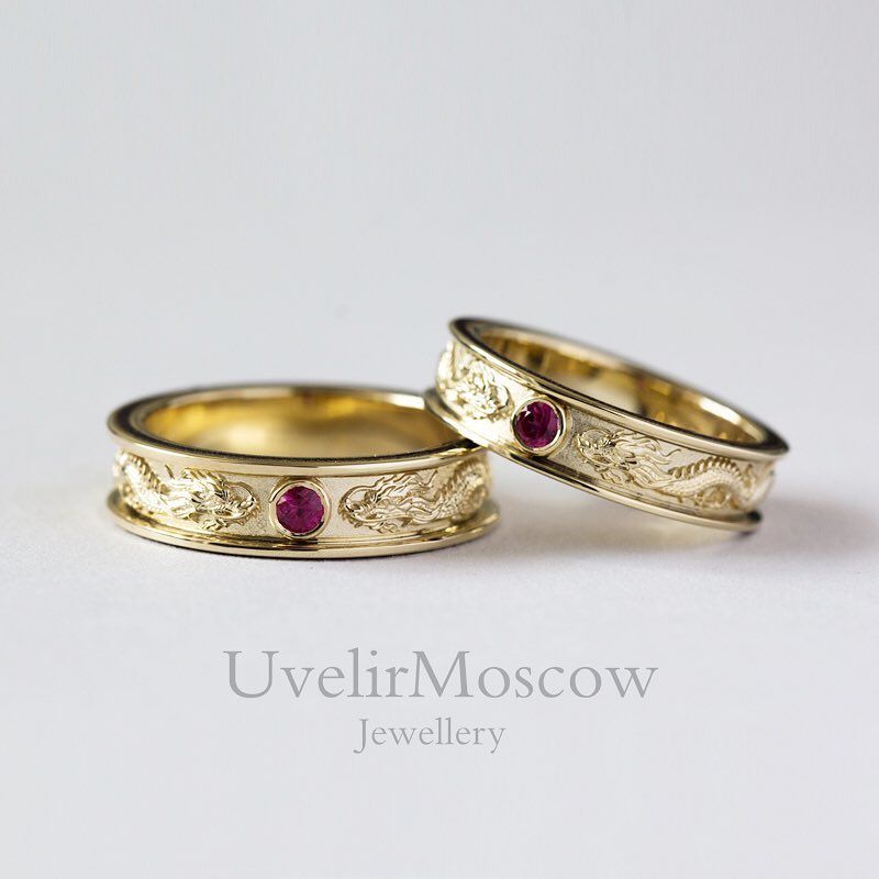 Обручальные кольца в восточном стиле с рубинами